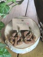 Pampille bretzelle à la feuille d or